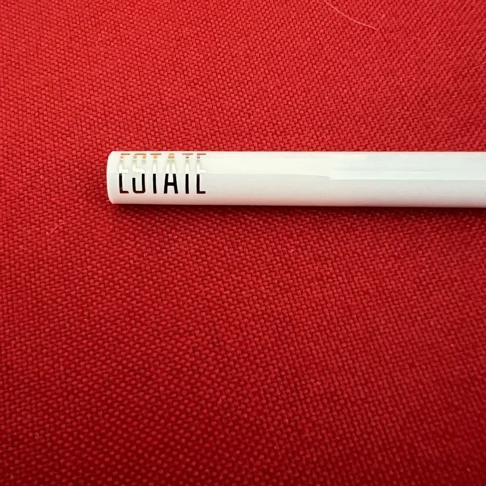 Estate Eye Liner